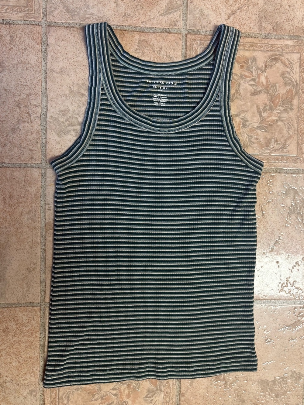 American eagle tank top
